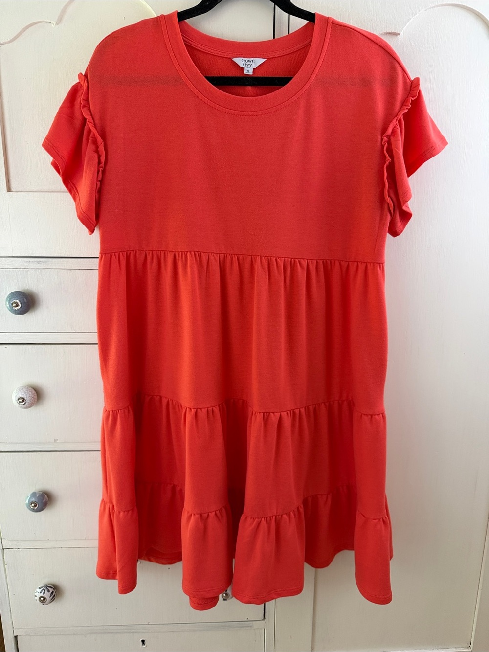 crown & ivy Coral Tiered Ruffle-Sleeve Dress M